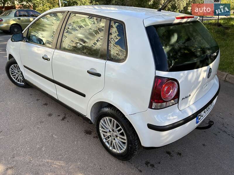 Хэтчбек Volkswagen Polo 2005 в Львове