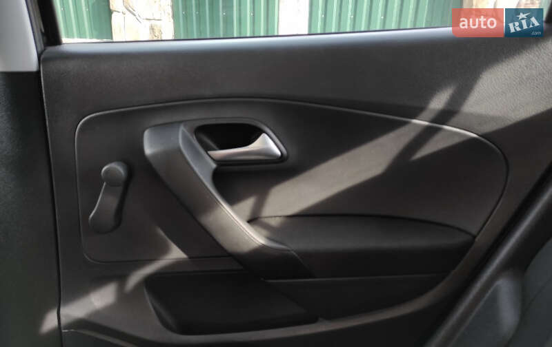 Хэтчбек Volkswagen Polo 2016 в Дрогобыче фото 26 Хэтчбек Volkswagen Polo 2016 в Дрогобыче