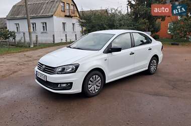 Седан Volkswagen Polo 2018 в Бобровиці
