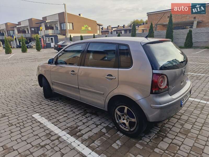 Хетчбек Volkswagen Polo 2008 в Рівному