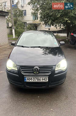 Хэтчбек Volkswagen Polo 2005 в Мироновке