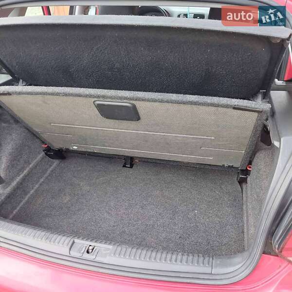 Хэтчбек Volkswagen Polo 2009 в Камне-Каширском