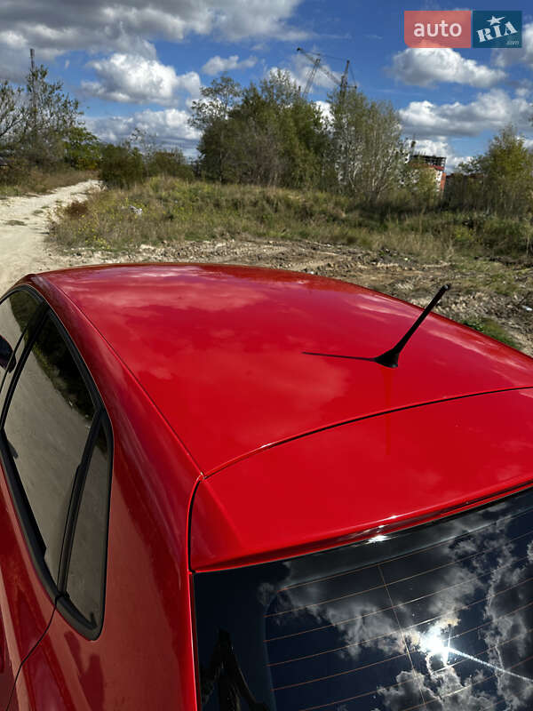 Хетчбек Volkswagen Polo 2011 в Запоріжжі