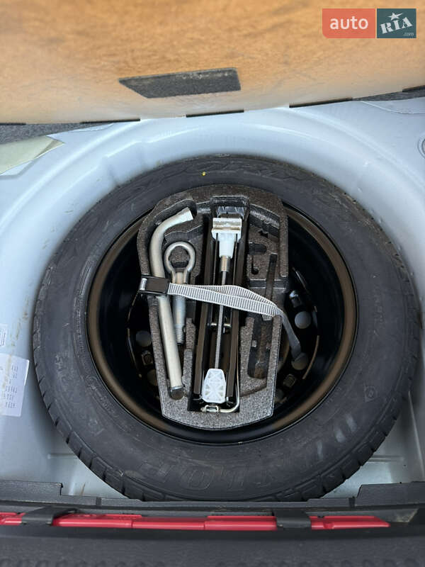 Хетчбек Volkswagen Polo 2016 в Шепетівці