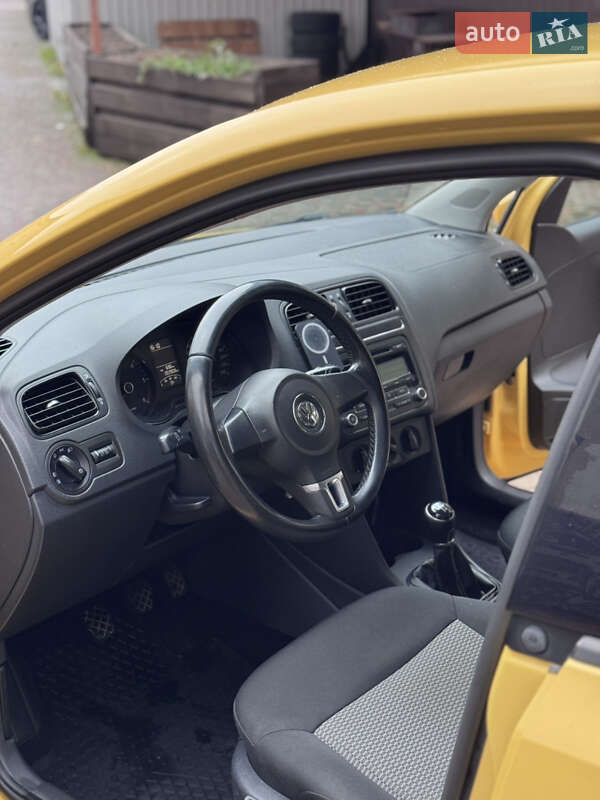 Хетчбек Volkswagen Polo 2010 в Києві