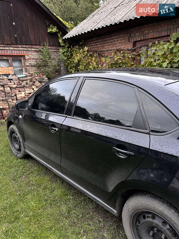 Седан Volkswagen Polo 2011 в Шептицькому