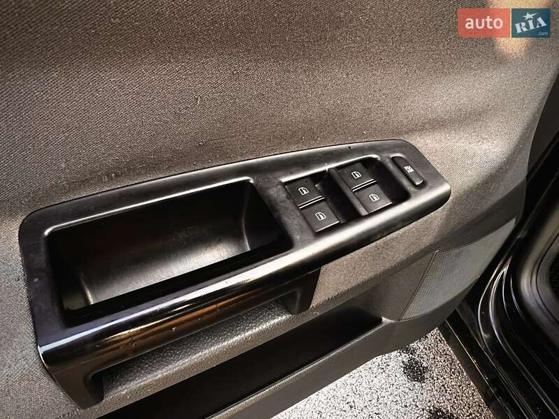 Хэтчбек Volkswagen Polo 2007 в Ровно