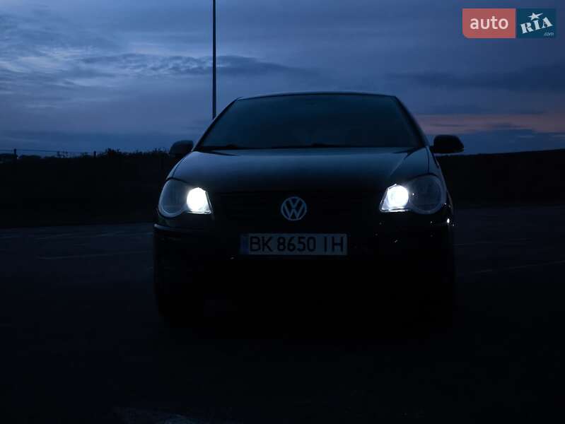 Хэтчбек Volkswagen Polo 2007 в Ровно