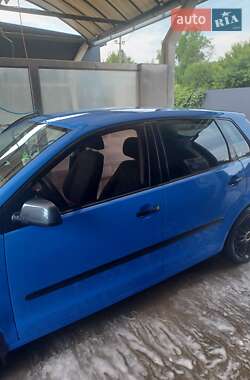 Хэтчбек Volkswagen Polo 2002 в Перечине