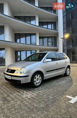 Хэтчбек Volkswagen Polo 2002 в 