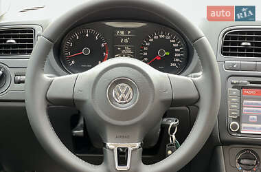 Хэтчбек Volkswagen Polo 2010 в 