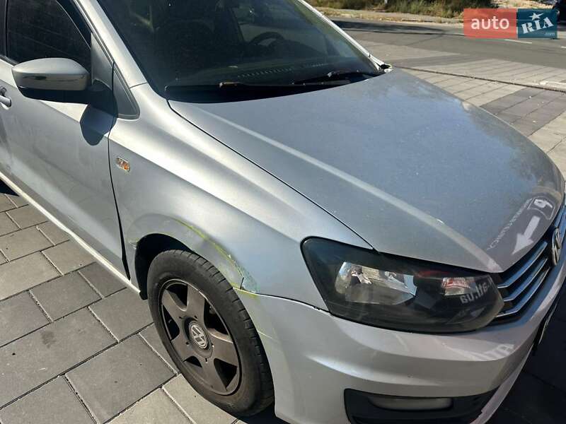 Седан Volkswagen Polo 2015 в Киеве фото 4 Седан Volkswagen Polo 2015 в Киеве