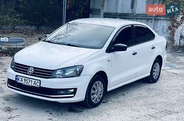 Седан Volkswagen Polo 2018 в Києві