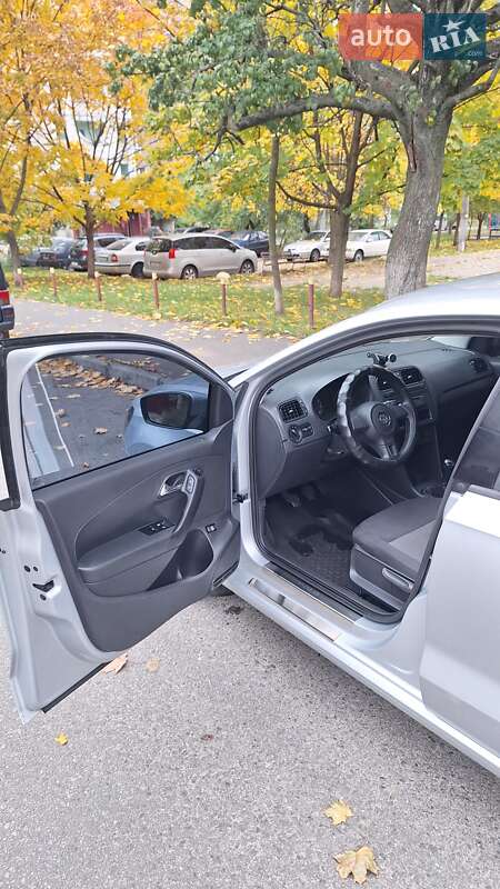 Седан Volkswagen Polo 2012 в Киеве
