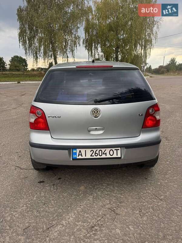 Хэтчбек Volkswagen Polo 2004 в Боярке