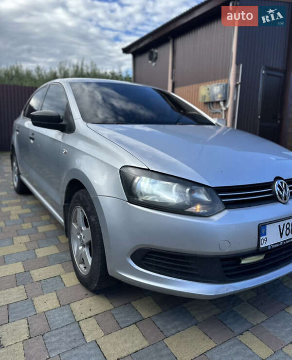 Седан Volkswagen Polo 2012 в Надвірній