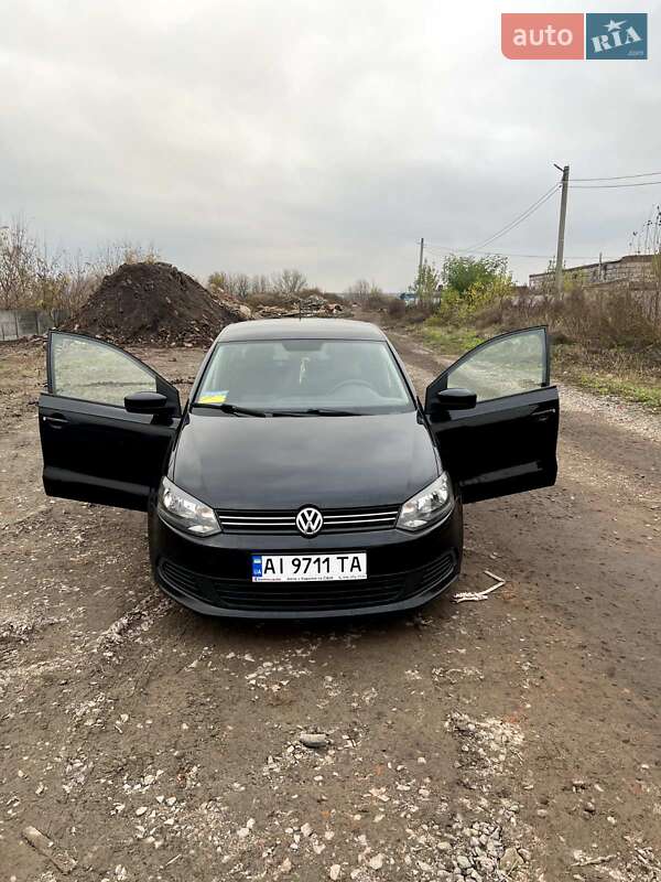 Седан Volkswagen Polo 2013 в Ставищі