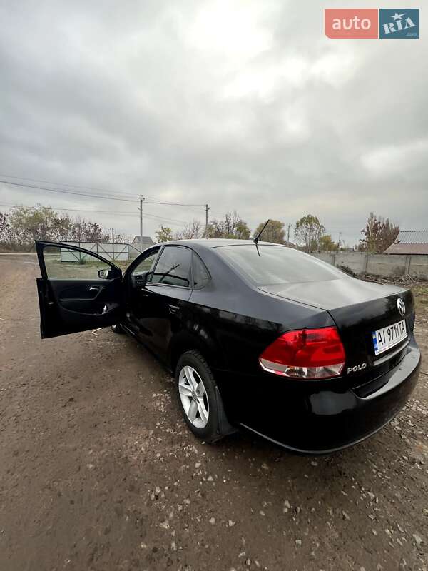 Седан Volkswagen Polo 2013 в Ставищі