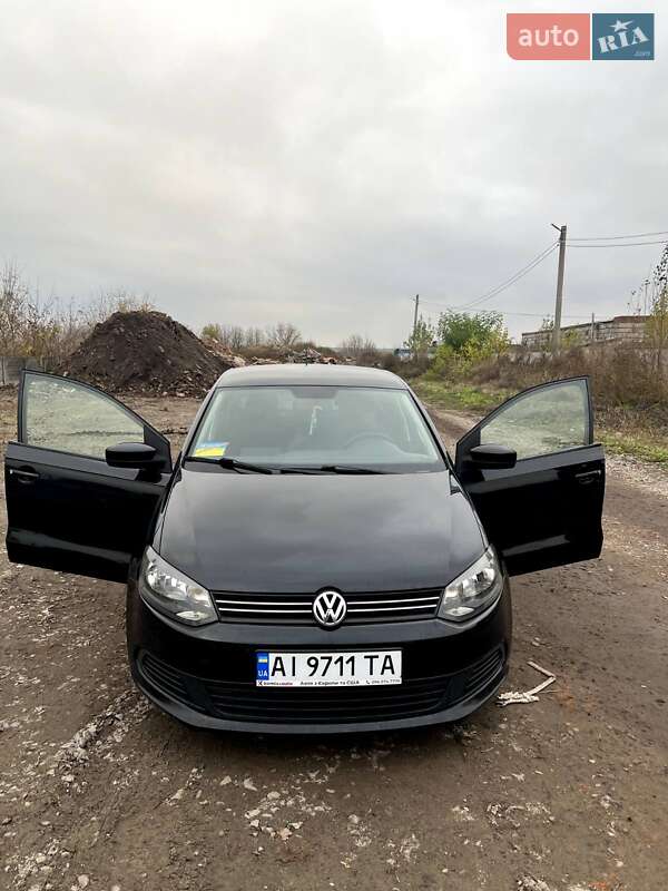 Седан Volkswagen Polo 2013 в Ставищі