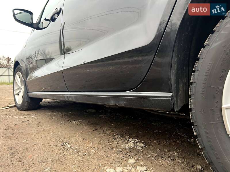 Седан Volkswagen Polo 2013 в Ставищі