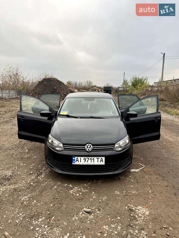 Седан Volkswagen Polo 2013 в Ставищі