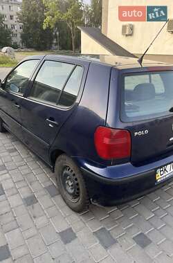 Хэтчбек Volkswagen Polo 2000 в 