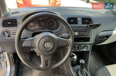 Хетчбек Volkswagen Polo 2012 в  фото 10 Хетчбек Volkswagen Polo 2012 в
