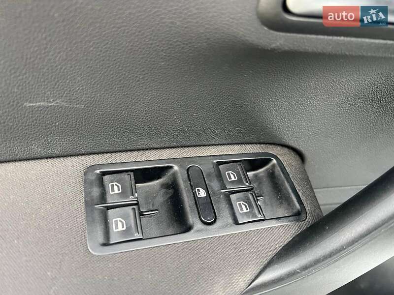 Хэтчбек Volkswagen Polo 2011 в Львове фото 16 Хэтчбек Volkswagen Polo 2011 в Львове
