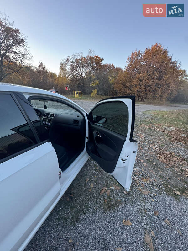 Хэтчбек Volkswagen Polo 2019 в Киеве