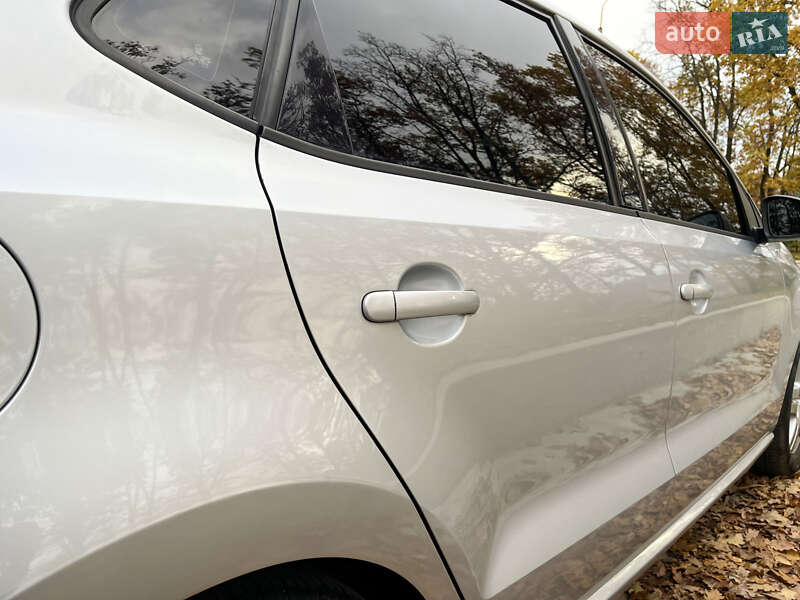 Хэтчбек Volkswagen Polo 2011 в Сумах фото 23 Хэтчбек Volkswagen Polo 2011 в Сумах