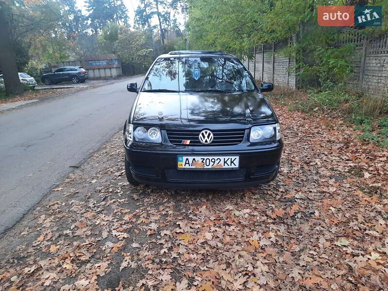 Хэтчбек Volkswagen Polo 2001 в Киеве