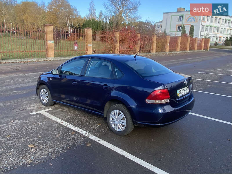 Седан Volkswagen Polo 2013 в Киеве фото 14 Седан Volkswagen Polo 2013 в Киеве