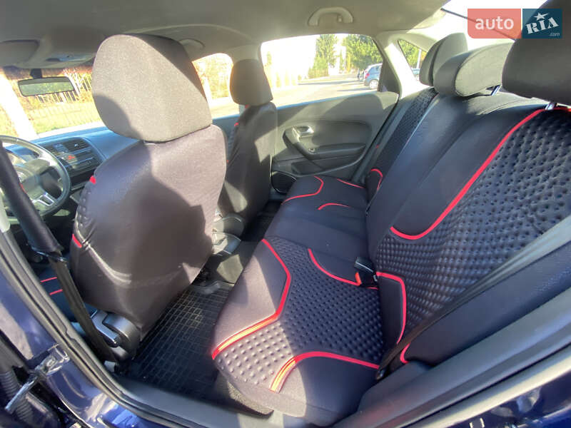 Седан Volkswagen Polo 2013 в Киеве фото 28 Седан Volkswagen Polo 2013 в Киеве