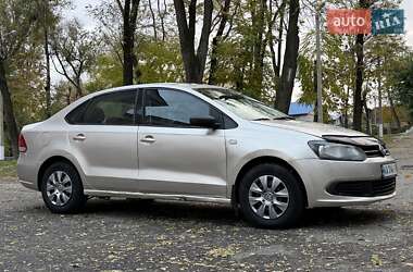 Седан Volkswagen Polo 2013 в Каменском