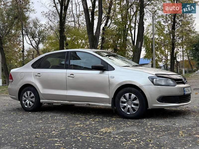 Volkswagen Polo 2013