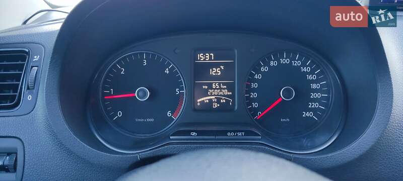 Хэтчбек Volkswagen Polo 2012 в Киеве фото 14 Хэтчбек Volkswagen Polo 2012 в Киеве