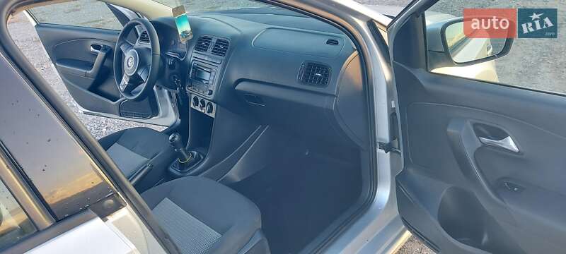 Седан Volkswagen Polo 2013 в Виннице фото 10 Седан Volkswagen Polo 2013 в Виннице
