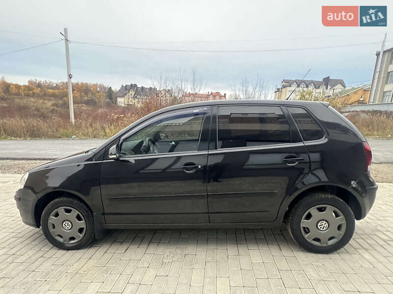 Хетчбек Volkswagen Polo 2006 в Тернополі