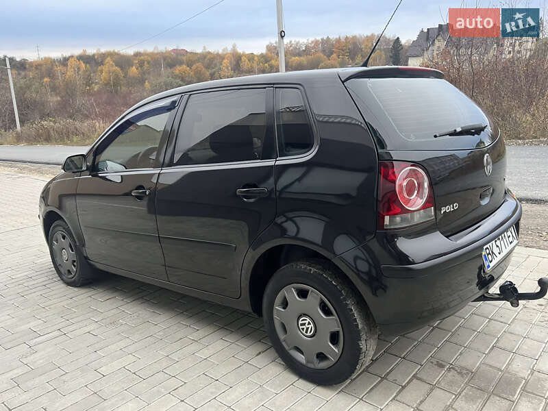 Хетчбек Volkswagen Polo 2006 в Тернополі