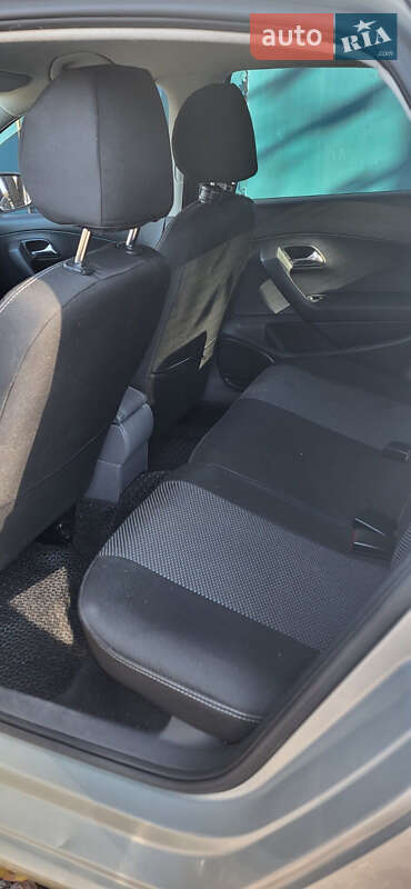 Седан Volkswagen Polo 2013 в Николаеве