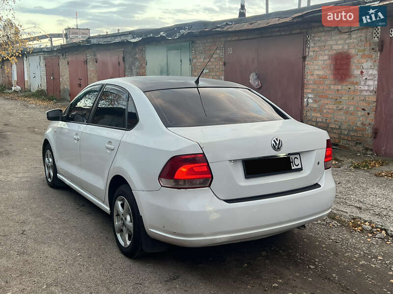 Седан Volkswagen Polo 2012 в Белой Церкви