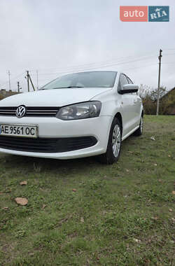 Седан Volkswagen Polo 2011 в Нікополі