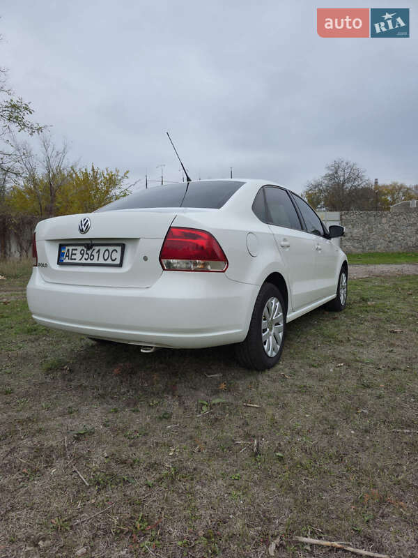 Седан Volkswagen Polo 2011 в Никополе фото 5 Седан Volkswagen Polo 2011 в Никополе
