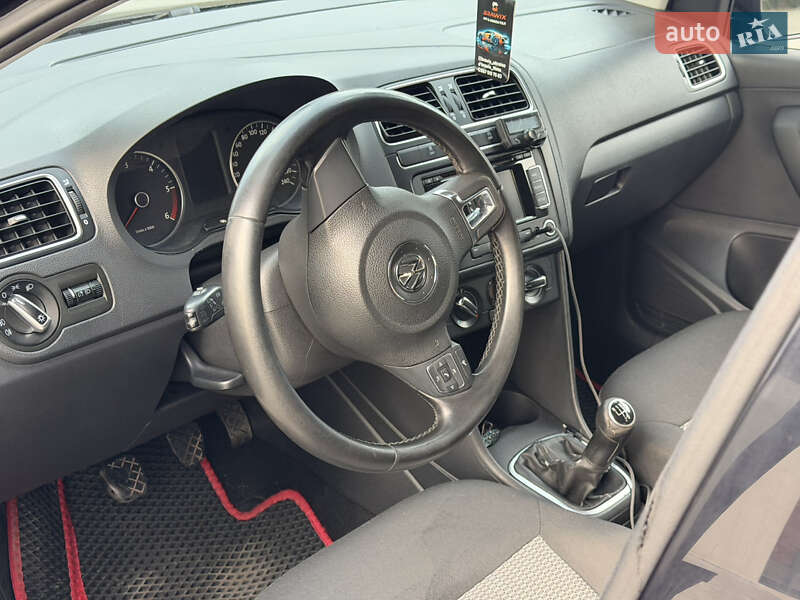 Хетчбек Volkswagen Polo 2011 в Івано-Франківську фото 9 Хетчбек Volkswagen Polo 2011 в Івано-Франківську