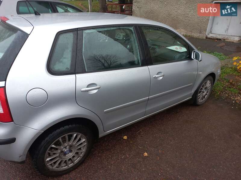 Хетчбек Volkswagen Polo 2002 в Житомирі