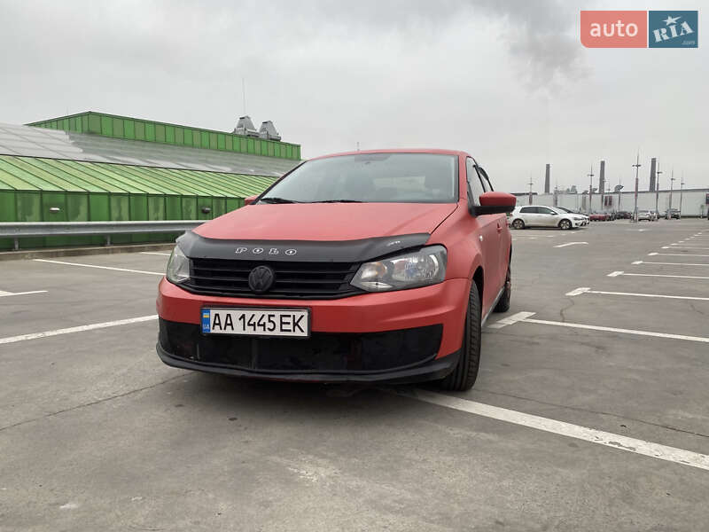 Седан Volkswagen Polo 2016 в Киеве