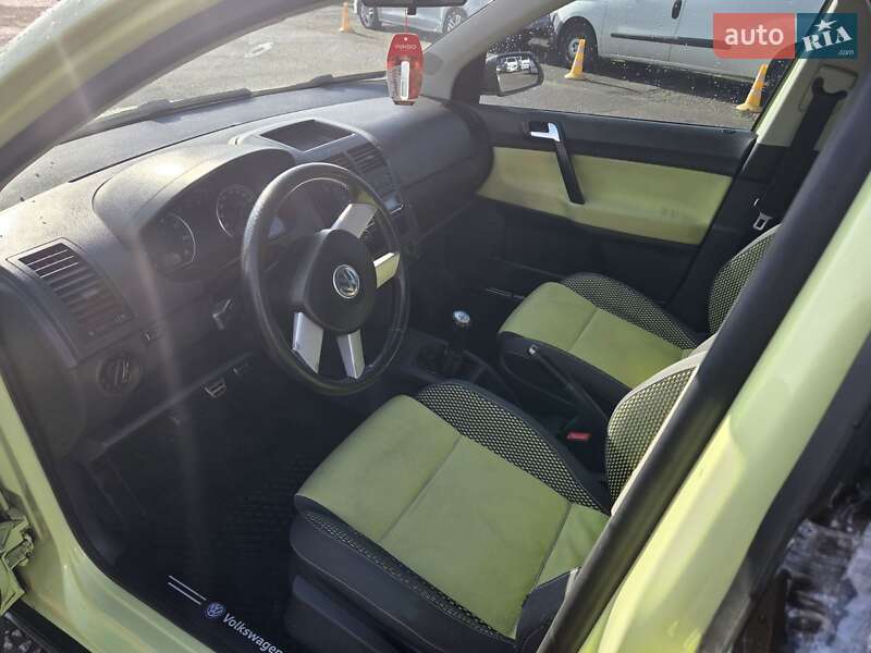 Хэтчбек Volkswagen Polo 2008 в Киеве