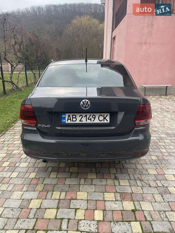 Седан Volkswagen Polo 2016 в Чорткове