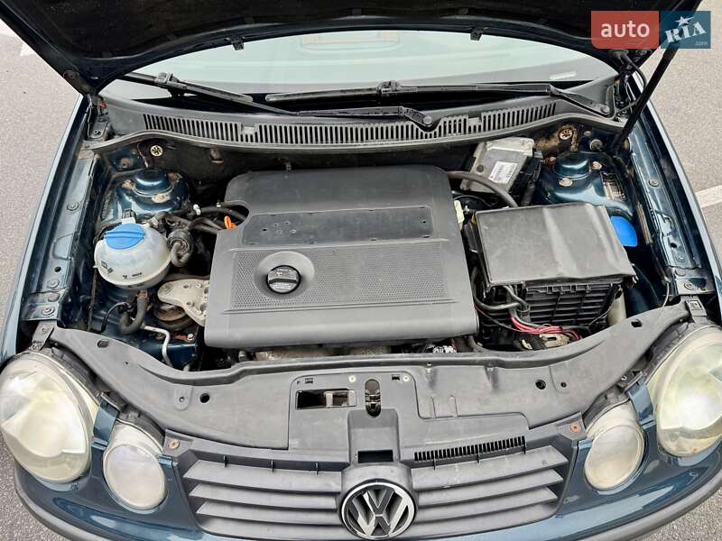 Хэтчбек Volkswagen Polo 2003 в Киеве