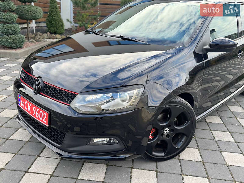 Хетчбек Volkswagen Polo 2011 в Стрию